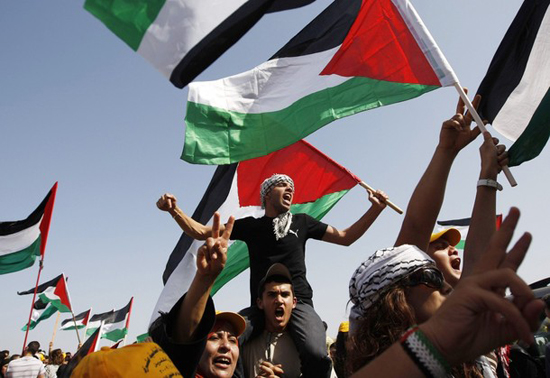 نقد نظریه های غربی در بازتاب انقلاب اسلامی با تکیه بر مورد فلسطین 