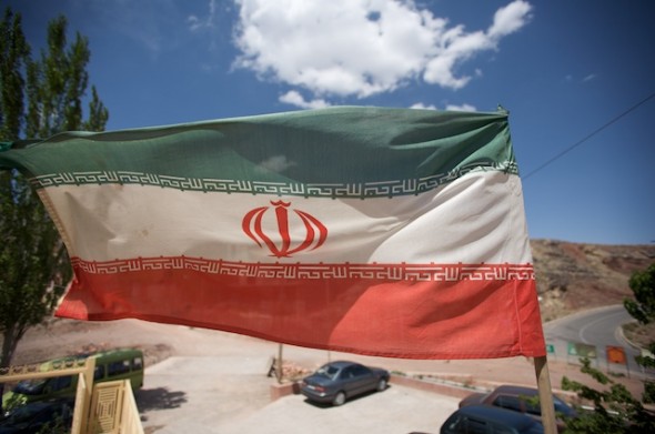 رئالیسم، ایران‌هراسی و تئوری نفوذ استراتژیک ایران